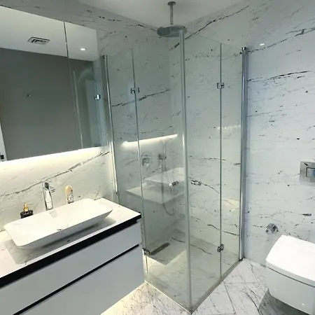 Queen Sinpas Residence, 1bedroom Near Hilton Bomonti شقة
